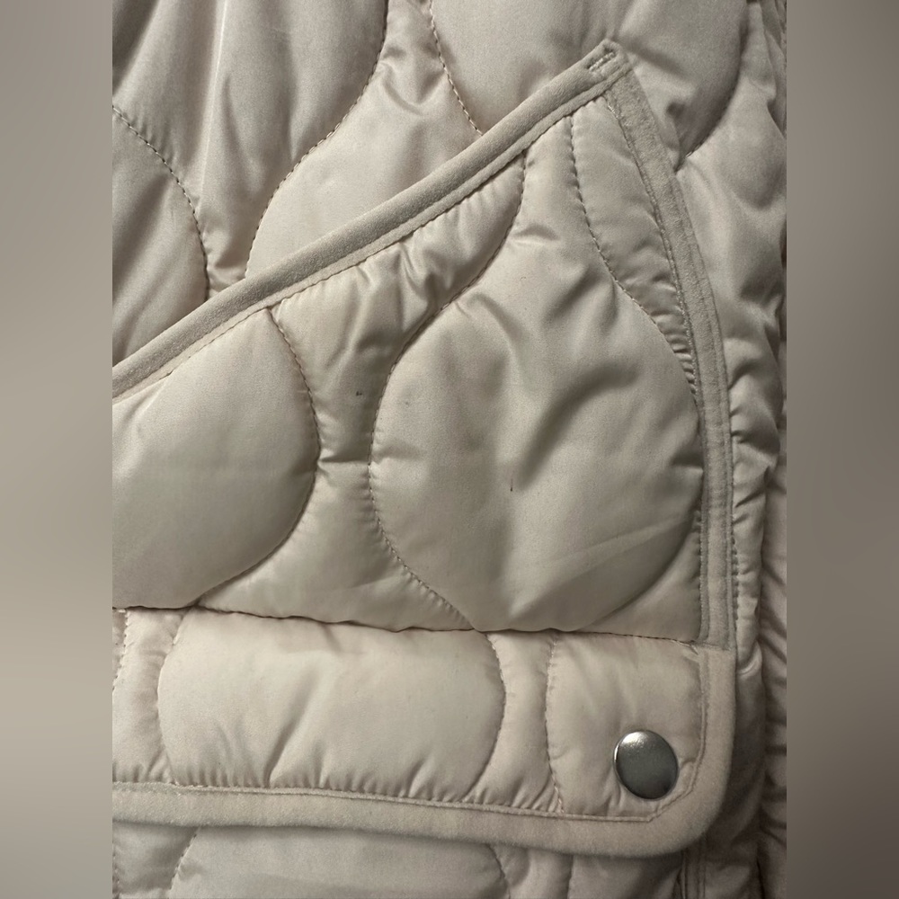 J. Crew Quilted Excursion Vest - Picture 11 of 15